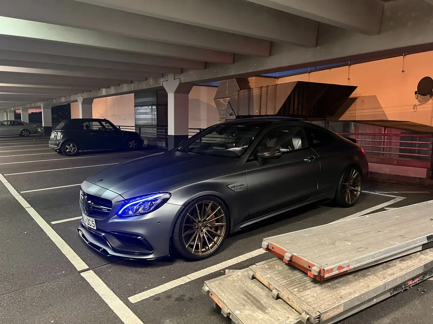 Mercedes-Benz C 63 AMG S Edition 1 *PERFORMANCE-KERAMIK-PANO* Gris - 2