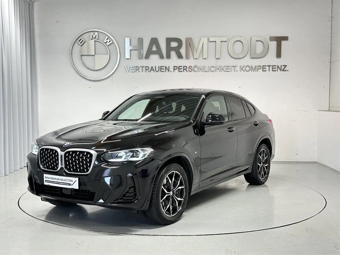 BMW X4 xDrive 20d Černá - 1