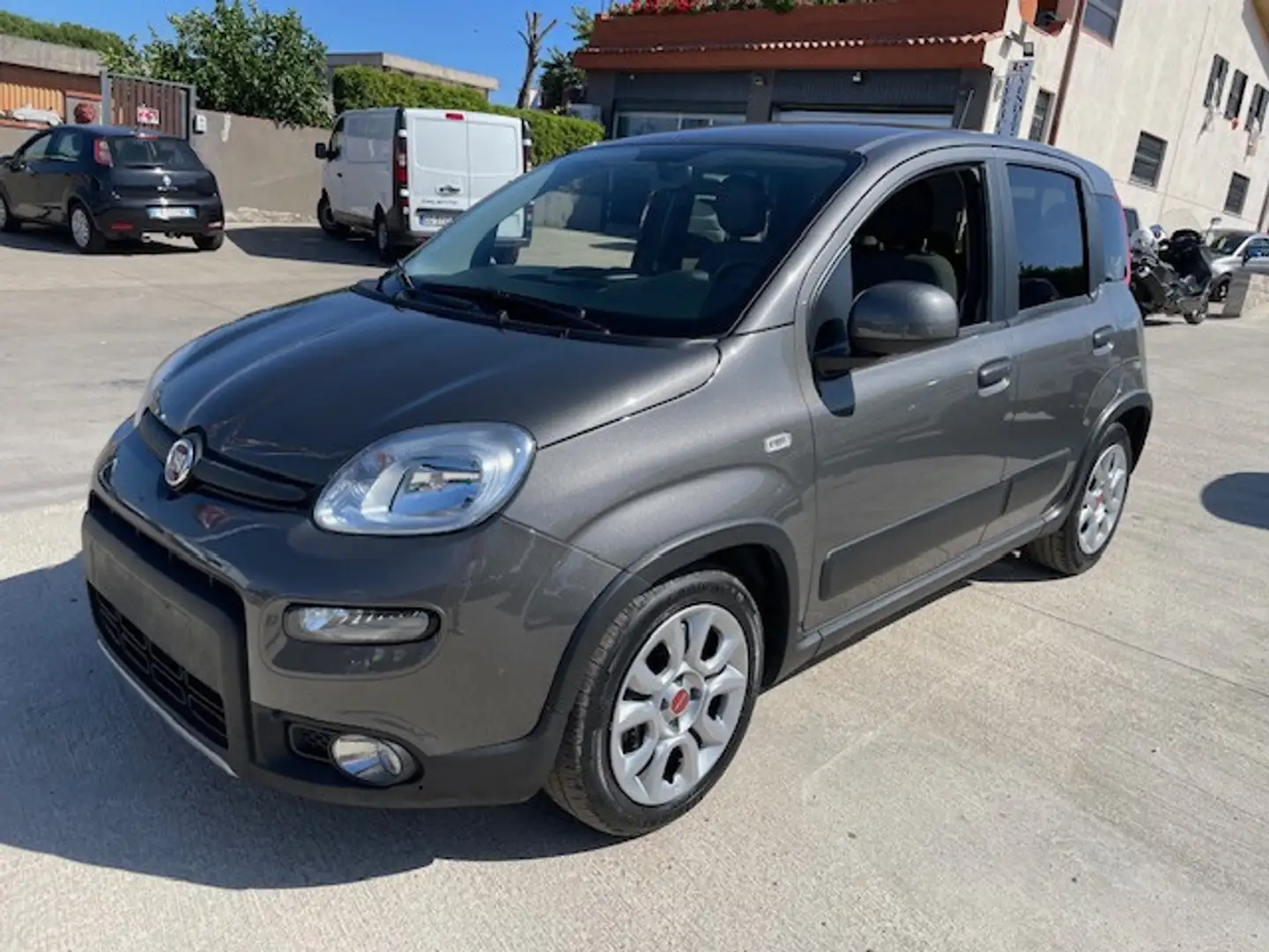 Fiat Panda Panda 1.0 FireFly S&S Hybrid City Life Grigio - 2