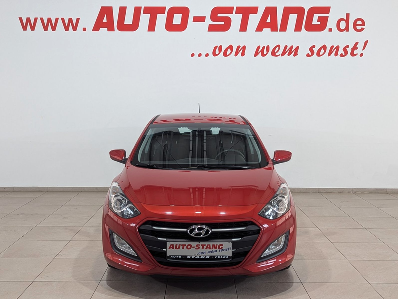 Hyundai i30 blue Classic*1.HAND+SCHECKHEFT+WENIG KM** — photo 5