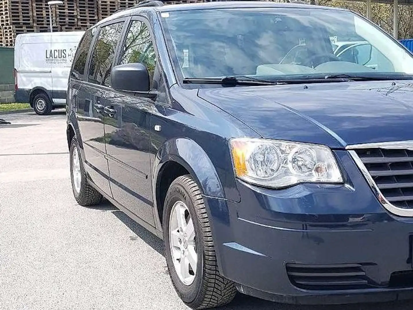 Chrysler Grand Voyager Grand Voyager LX 2,8 CRD Aut. LX Blue - 1