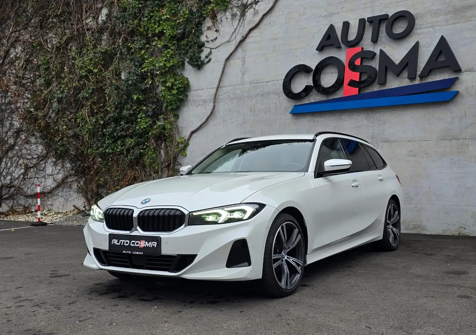 BMW 320 320 d xDrive Weiß - 1