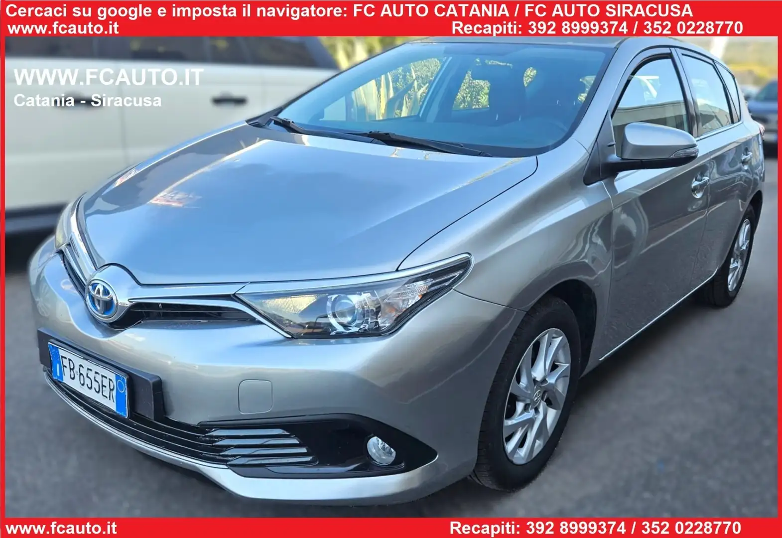 Toyota Auris 1.8 Hybrid Active Gris - 1