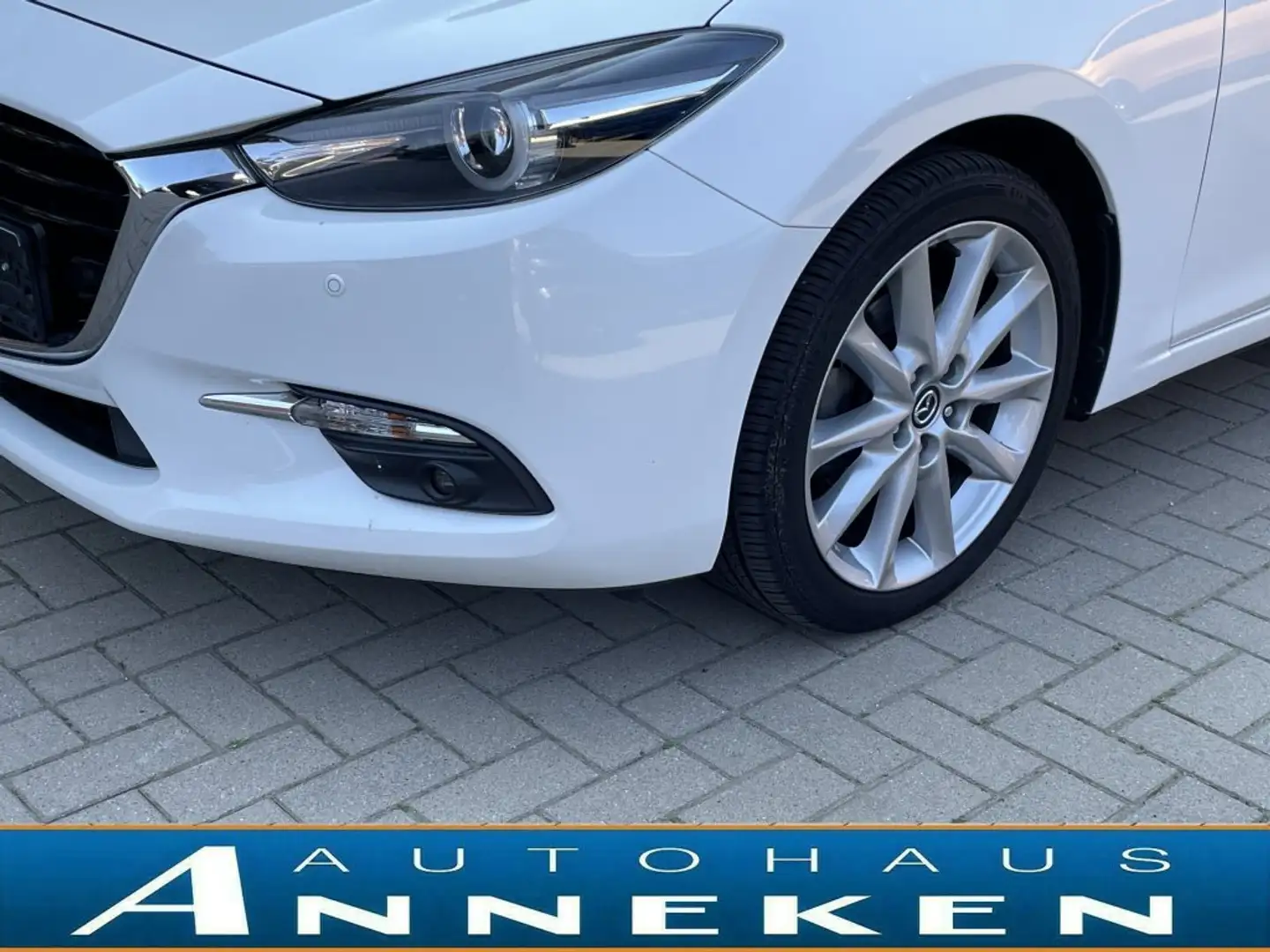 Mazda 3 Sports-Line*ACC*Kamera*HuD*Bose*LED*Keyless* Blanc - 2