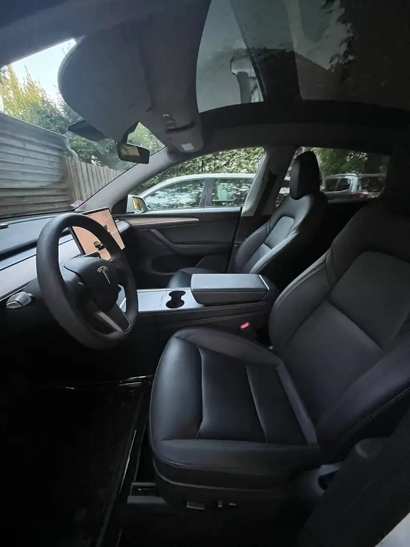 Tesla Model Y Model Y Long Range Dual Motor AWD - 2