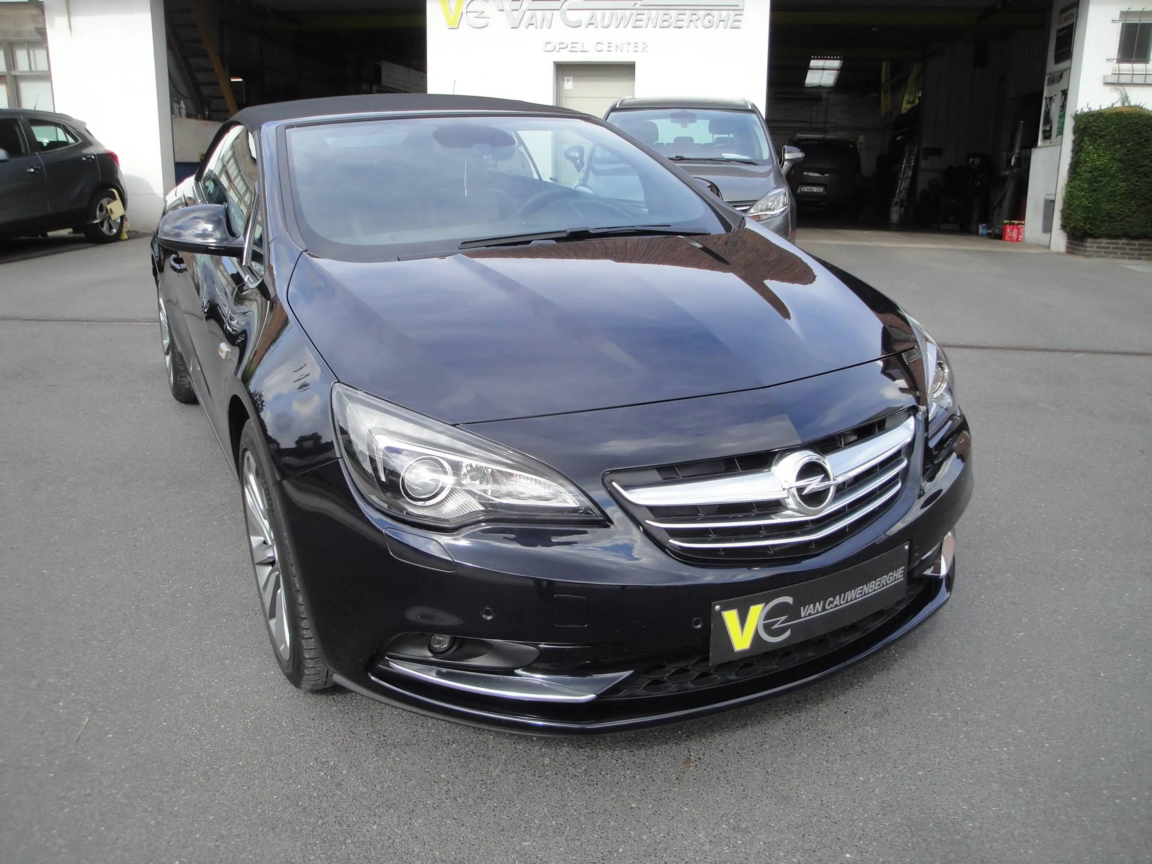 Opel Cascada Cascada 1.4 Turbo Innovation S — photo 6