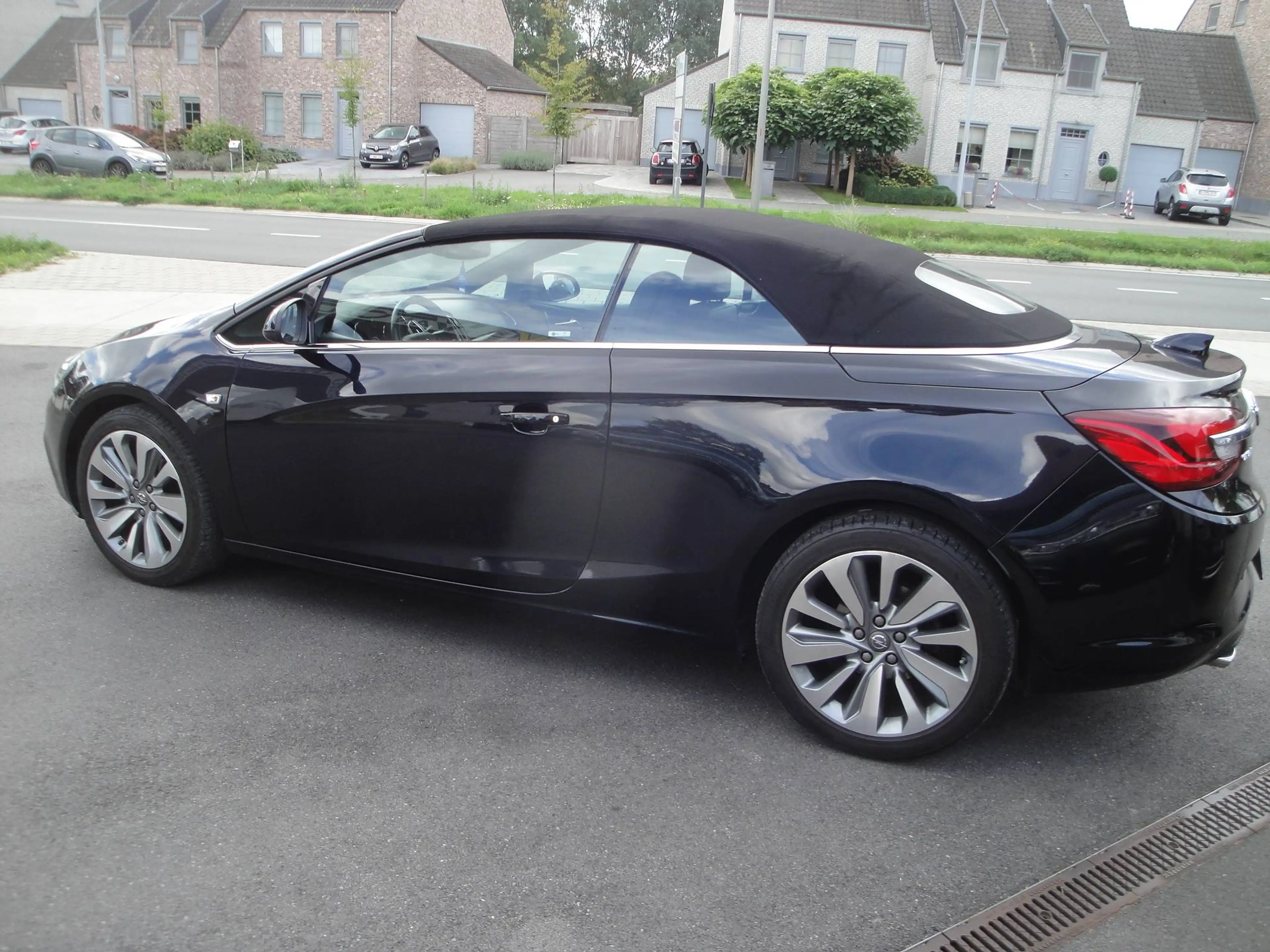 Opel Cascada Cascada 1.4 Turbo Innovation S — photo 2