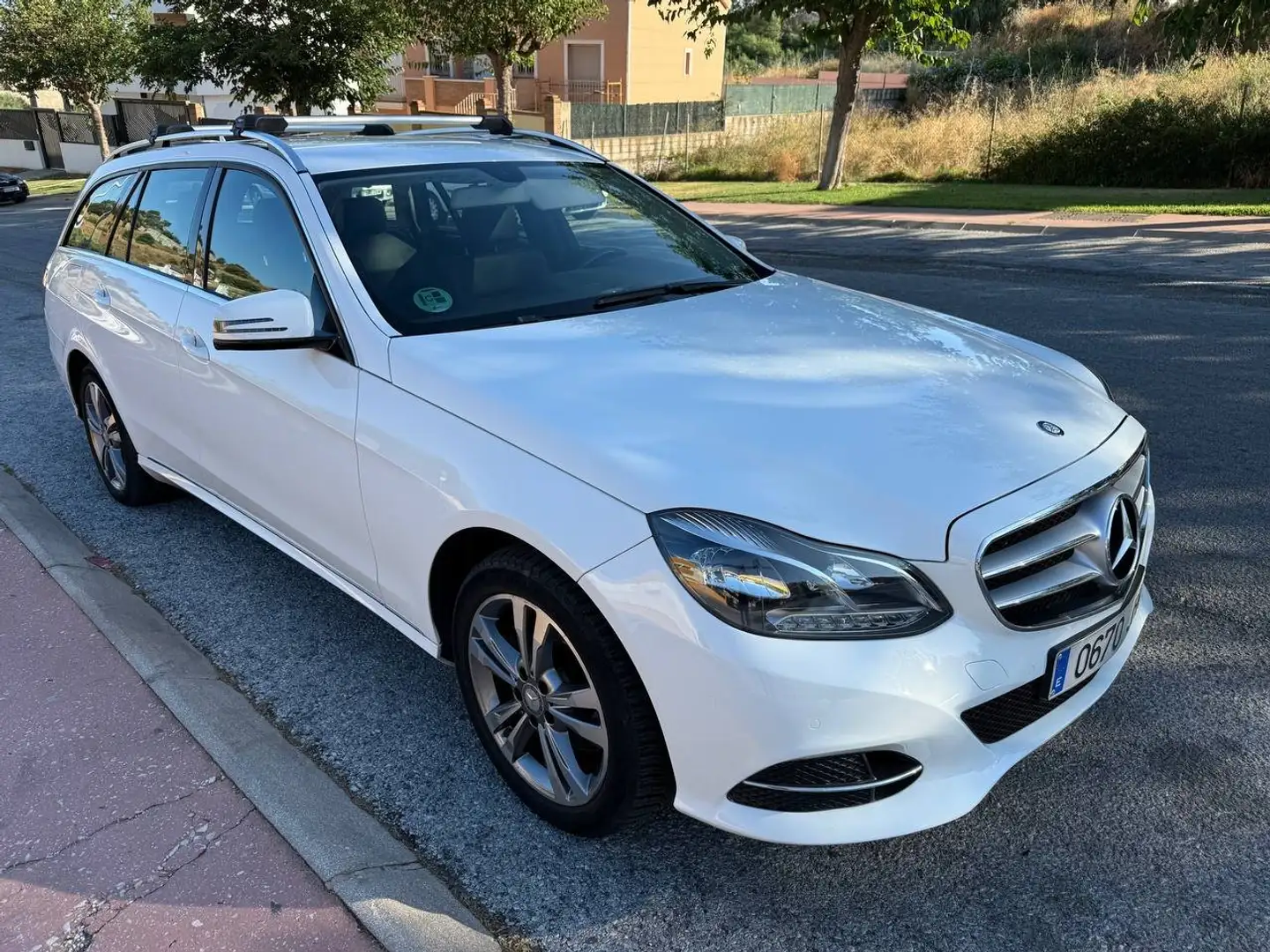 Mercedes-Benz E 220 E Estate 220 BT 9G-Tronic Blanco - 1