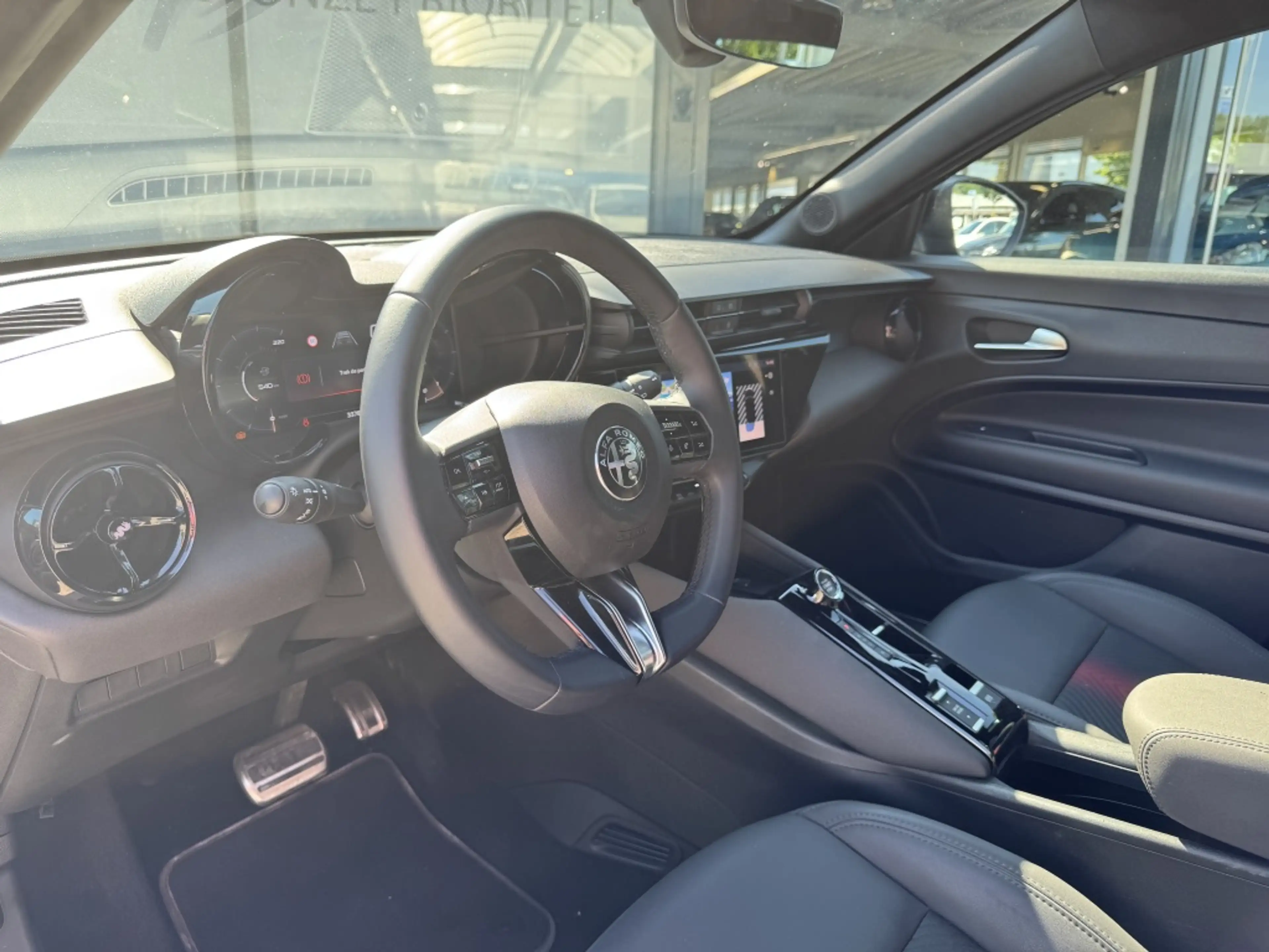 Alfa Romeo Junior 1.2 T Hybrid Ibrida Speciale | Pack Techno | Stoel — photo 5