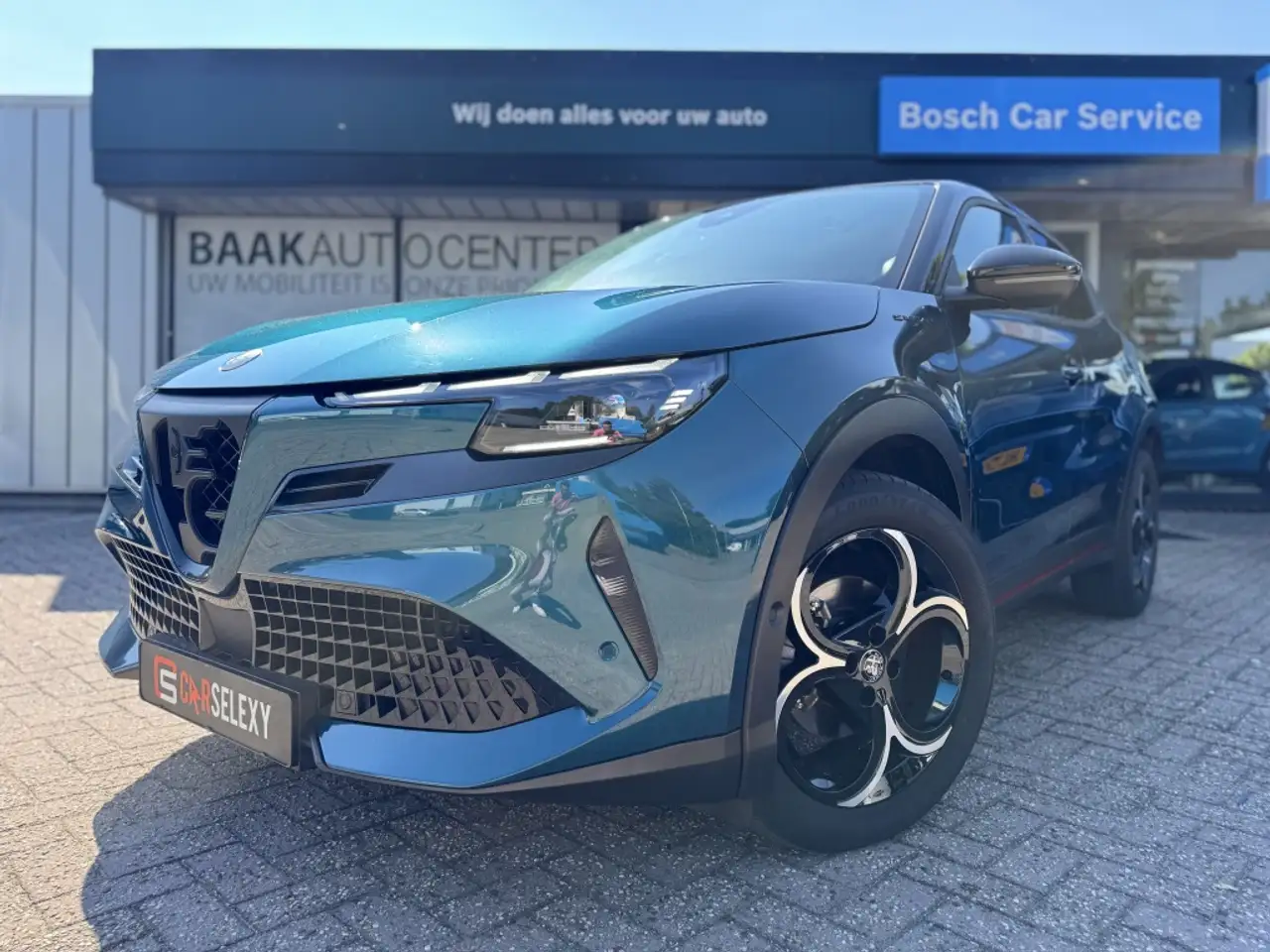 Alfa Romeo Junior 2025