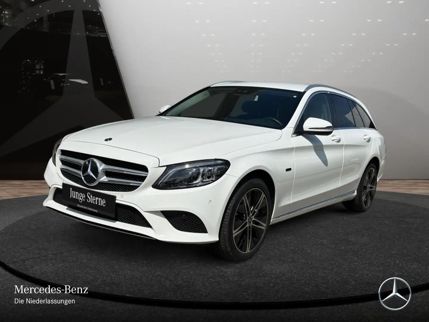 Mercedes-Benz C 300 e T AVANTG+MULTIBEAM+SPUR+TOTW+KEYLESS+9G Blanc - 2