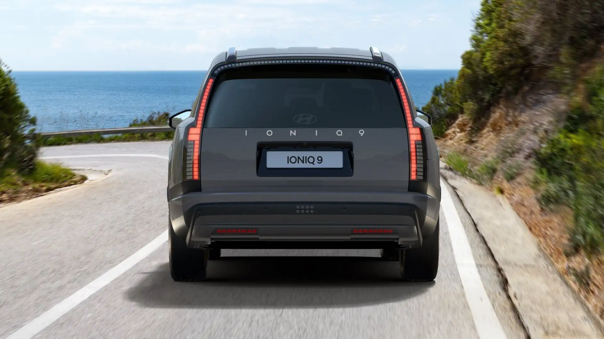 Hyundai IONIQ 9 7-Sitzer 110kWh Šedá - 2