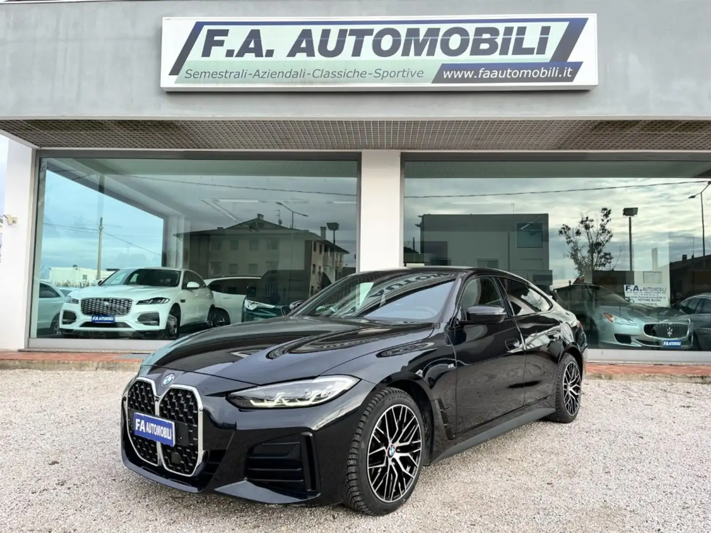 BMW 420 d Gran Coupè 48V Msport Auto Zwart - 1