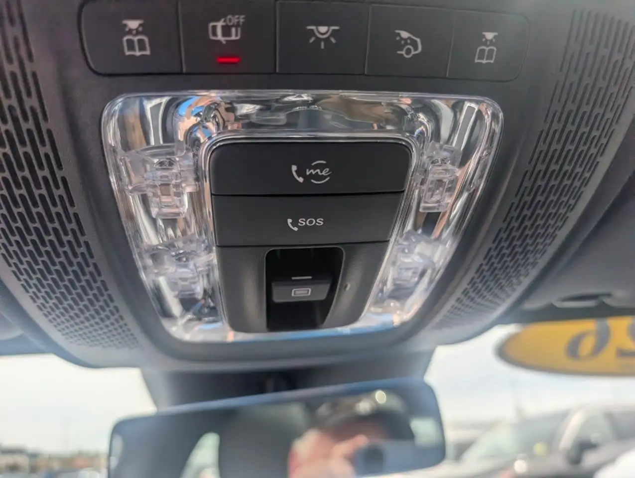Mercedes-Benz CLA снимка Mercedes-Benz CLA