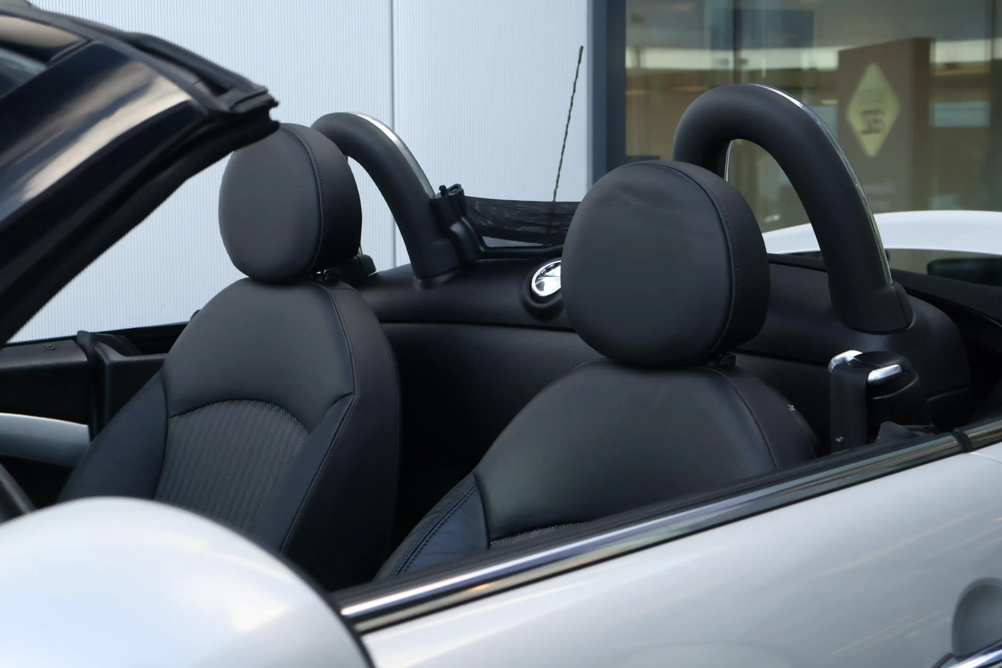 MINI Cooper Roadster Mini 1.6 Chili / Stoelverwarming / PDC / Xenon — photo 10