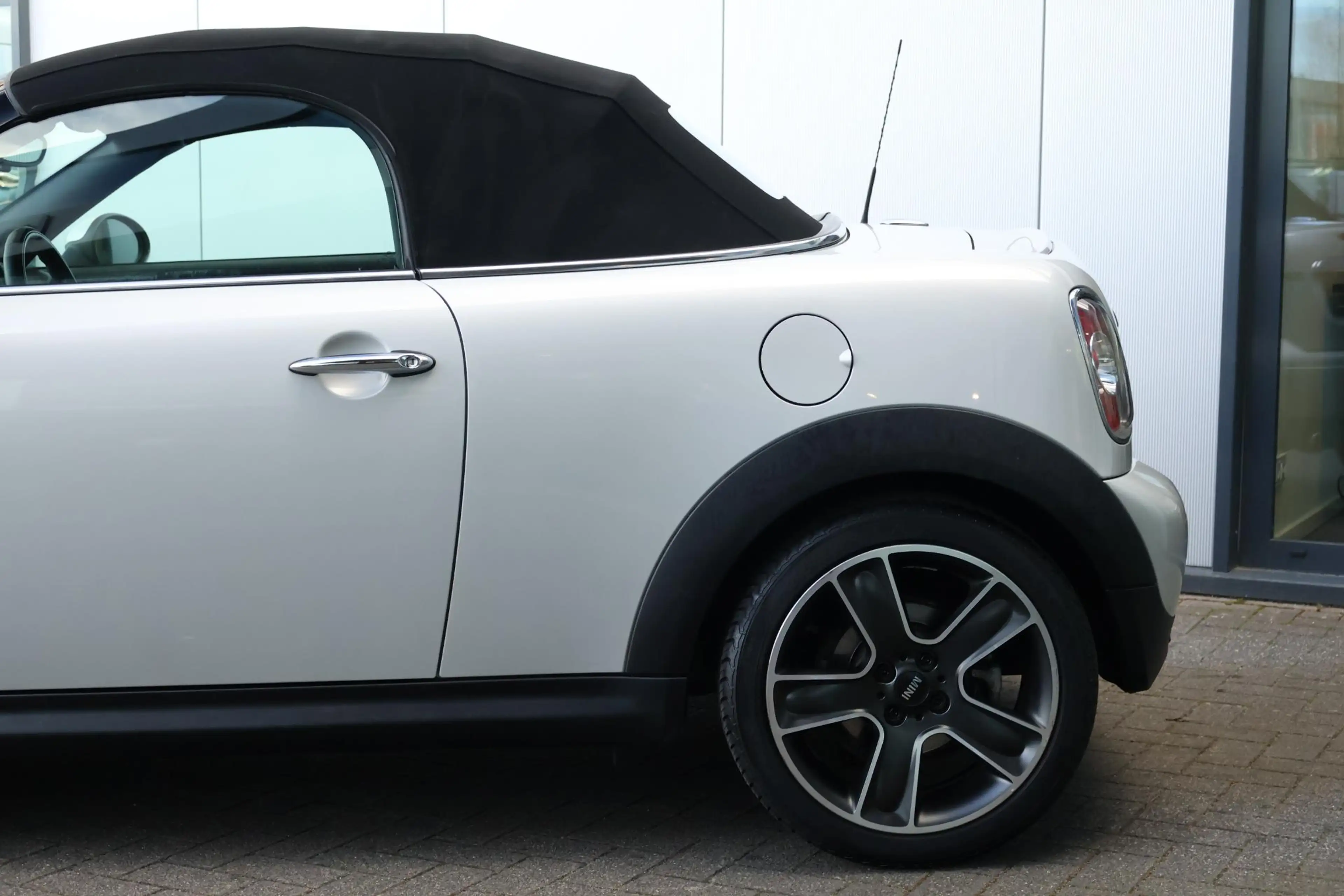 MINI Cooper Roadster Mini 1.6 Chili / Stoelverwarming / PDC / Xenon — photo 5