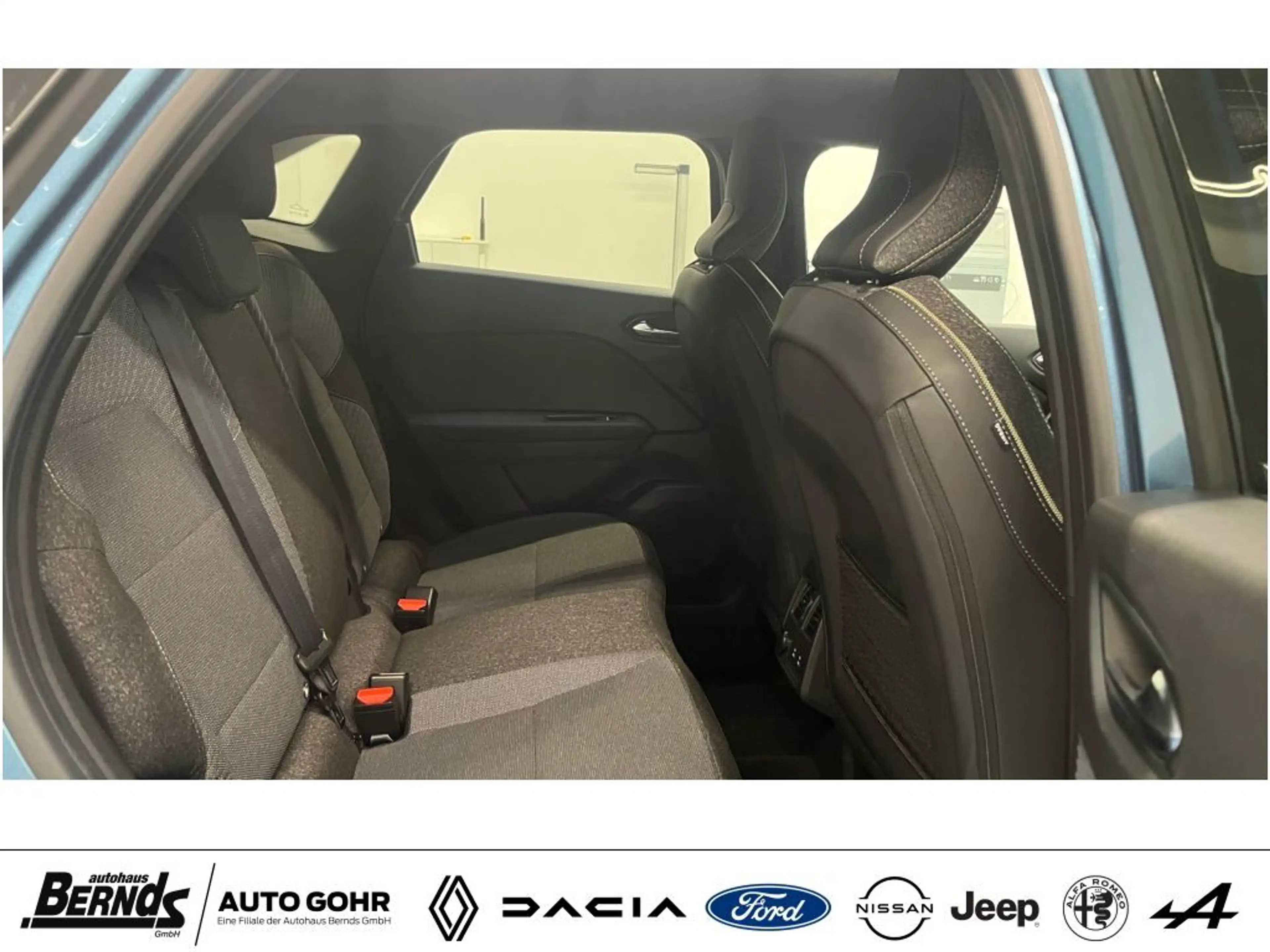 Renault Symbioz F.-Hybr E 160 TECHNO Winter GJR Safety+Driving P. — photo 4