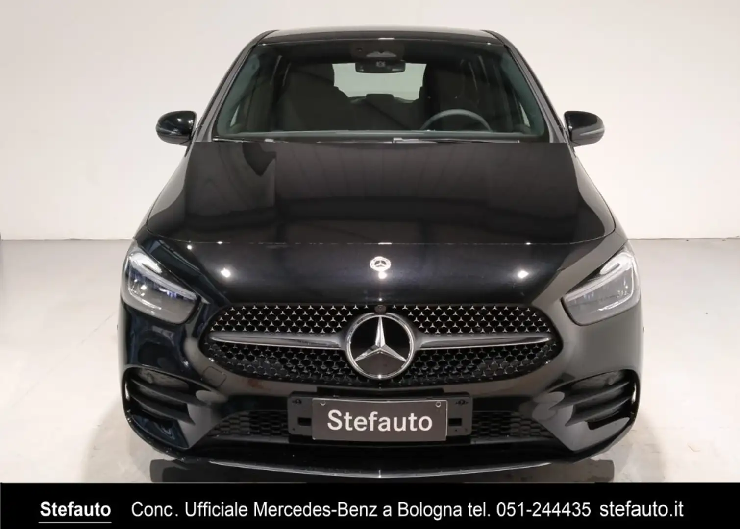 Mercedes-Benz B 180 Automatic Premium AMG Line Nero - 2