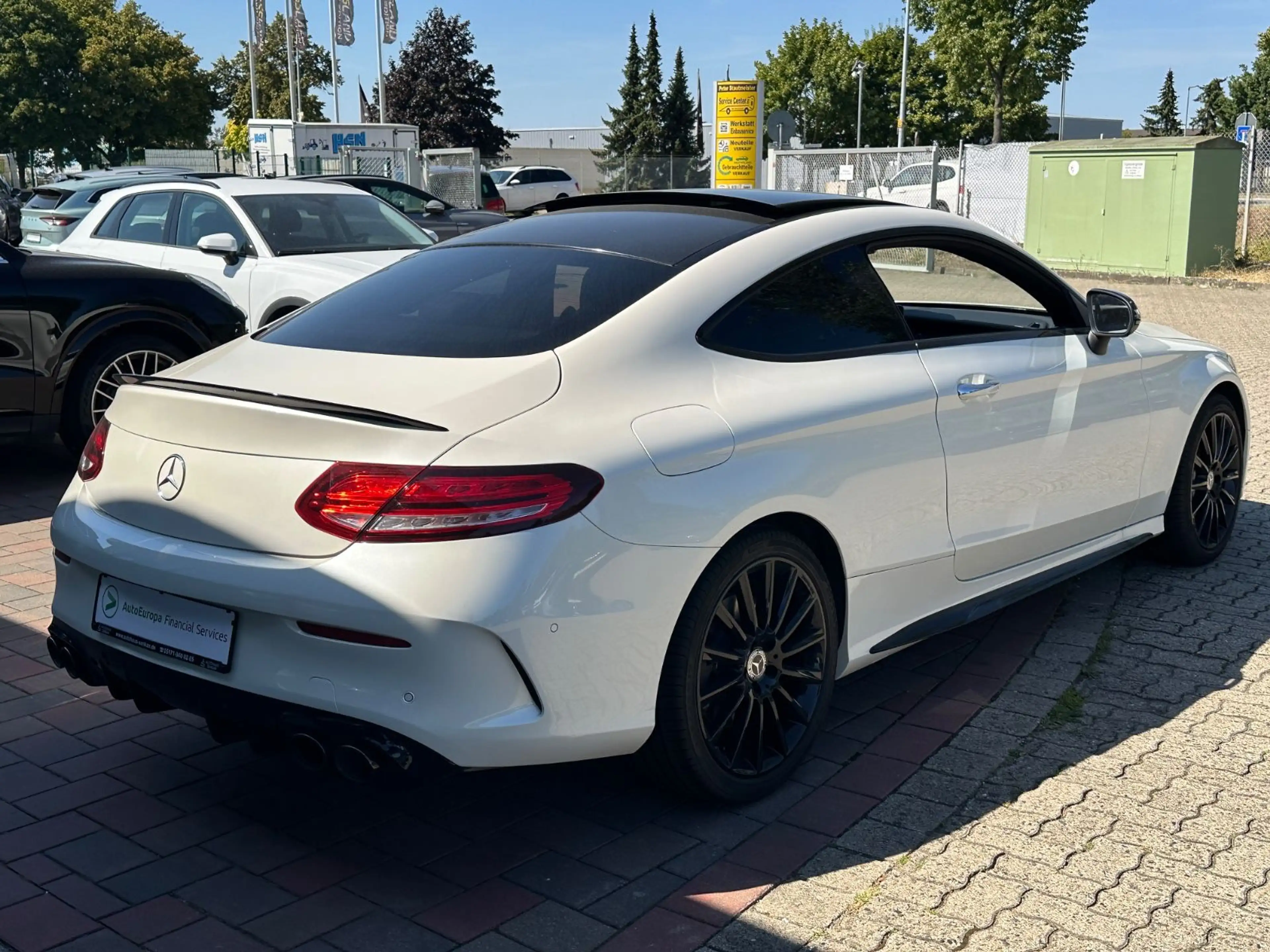 Mercedes-Benz C 43 AMG 4M Coupe*PANO*360°*HUD*BURM*ABGAS*CARBO — photo 3