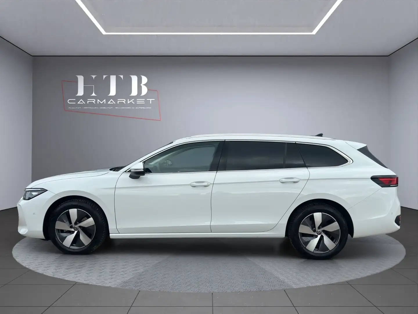 Volkswagen Passat Variant 1.5 eTSI Business/ViCo/ACC/AHK/LE Weiß - 2