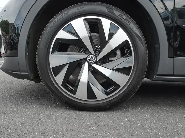 Volkswagen Id.4 view 7