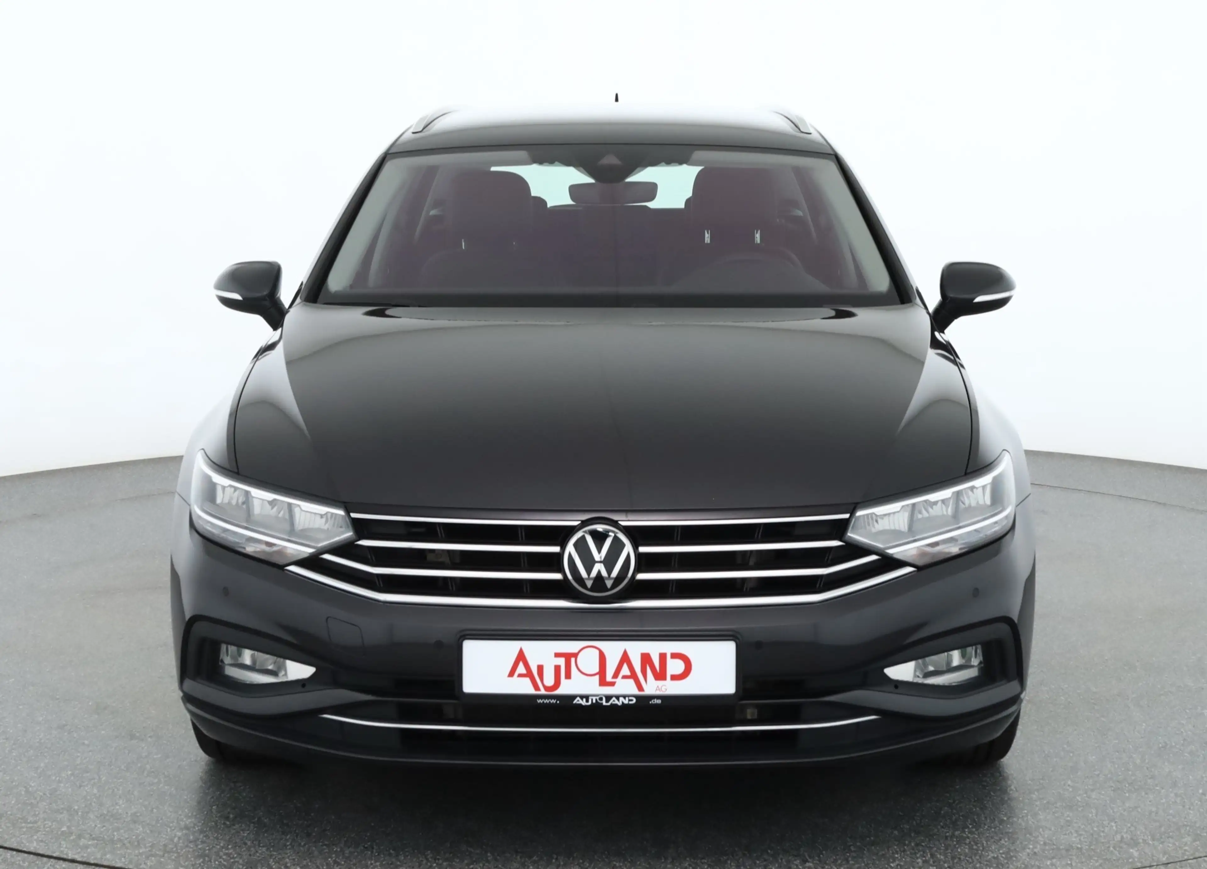 Volkswagen Passat Variant 2.0 TDI Basis LED Navi ACC Kamera — photo 8