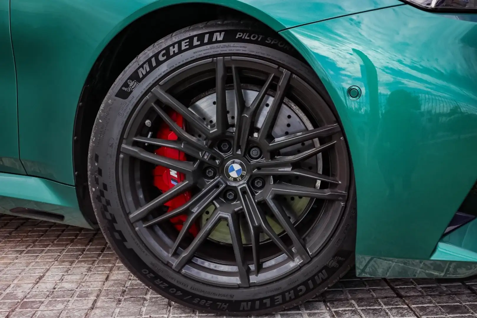 BMW M5 Touring Verde - 2