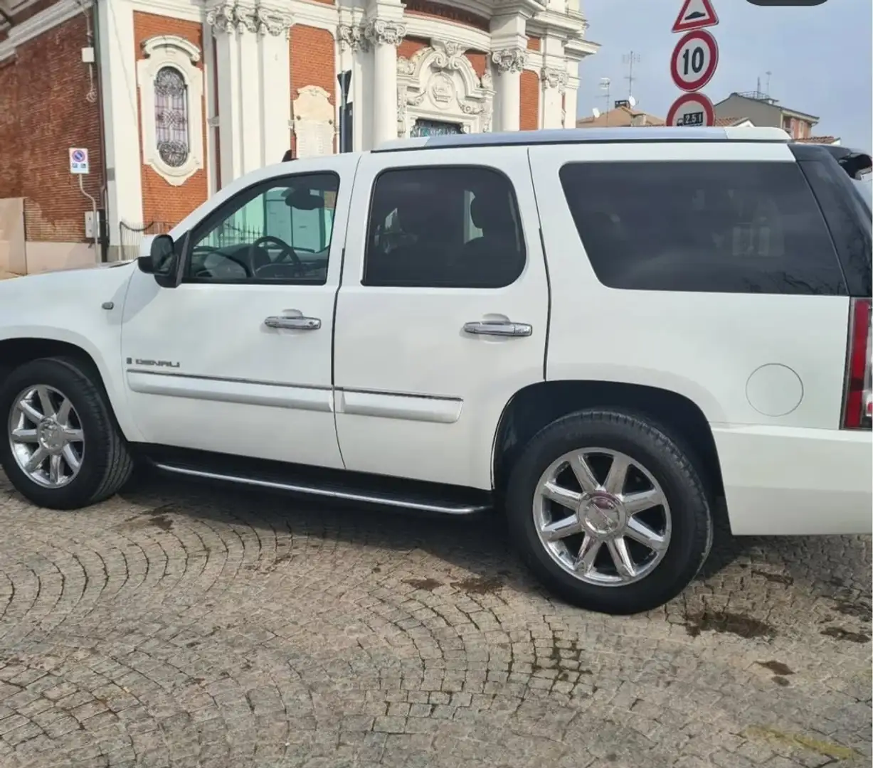GMC Yukon YUKON 6.2 DENALI/GPL/PELLE/2 DVD/CERCHI 20/GANCIO Weiß - 2