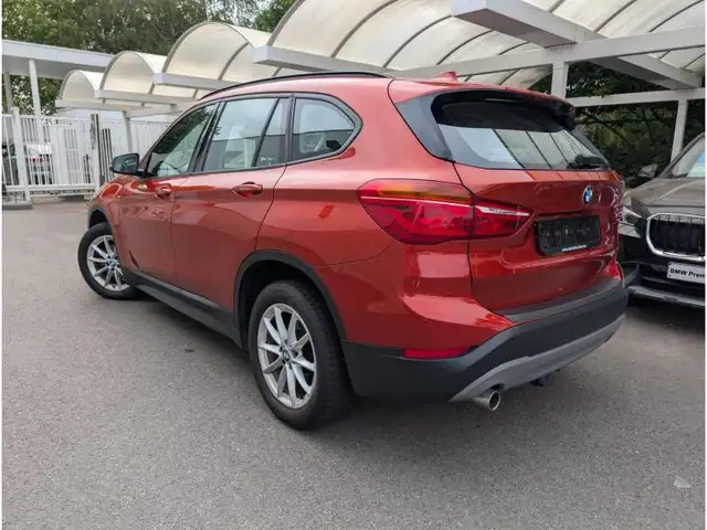BMW X1 view 5
