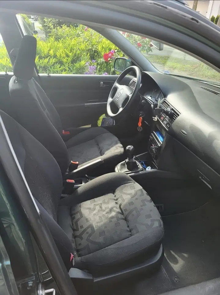 Volkswagen Bora Variant 1.6 Trendline, foto 4