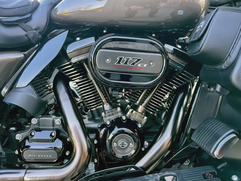 Harley-Davidson CVO Limited - foto 4