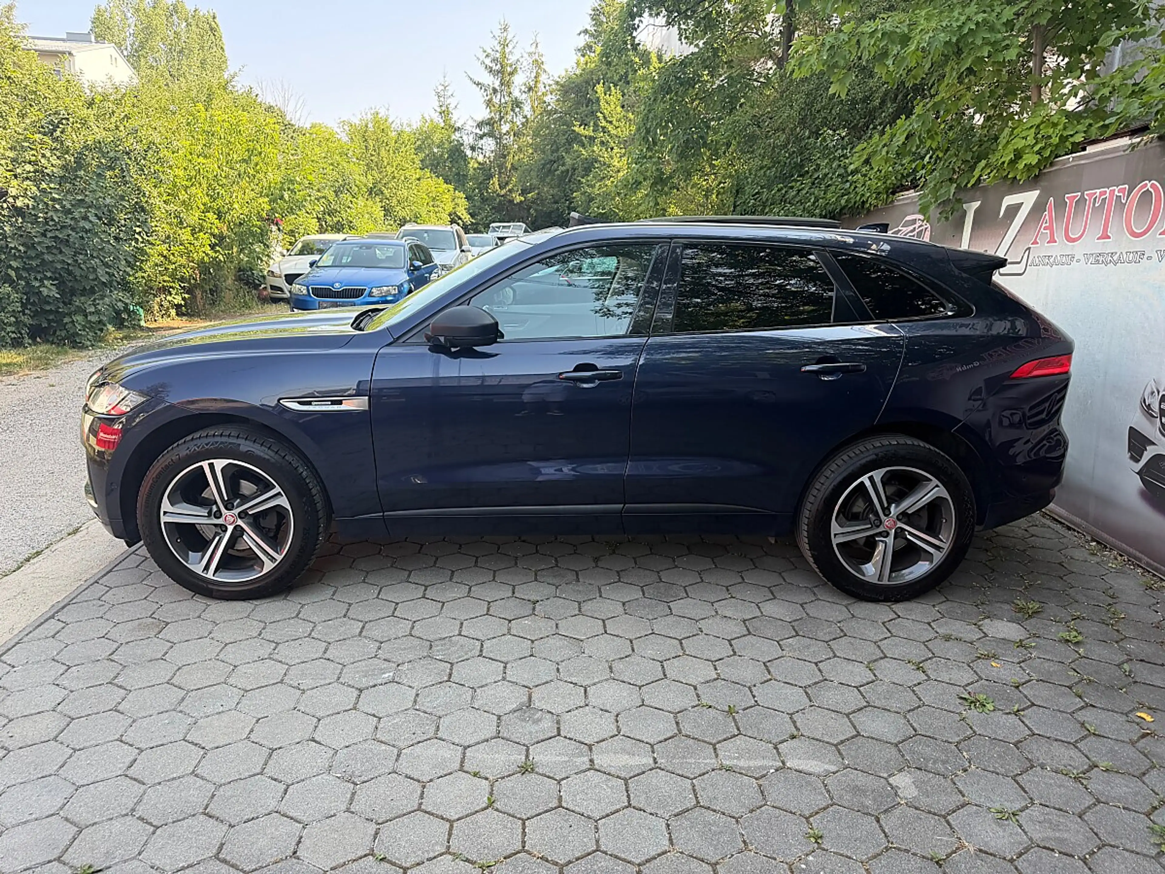 Jaguar F-Pace 20d AWD R-Sport Aut. — photo 4