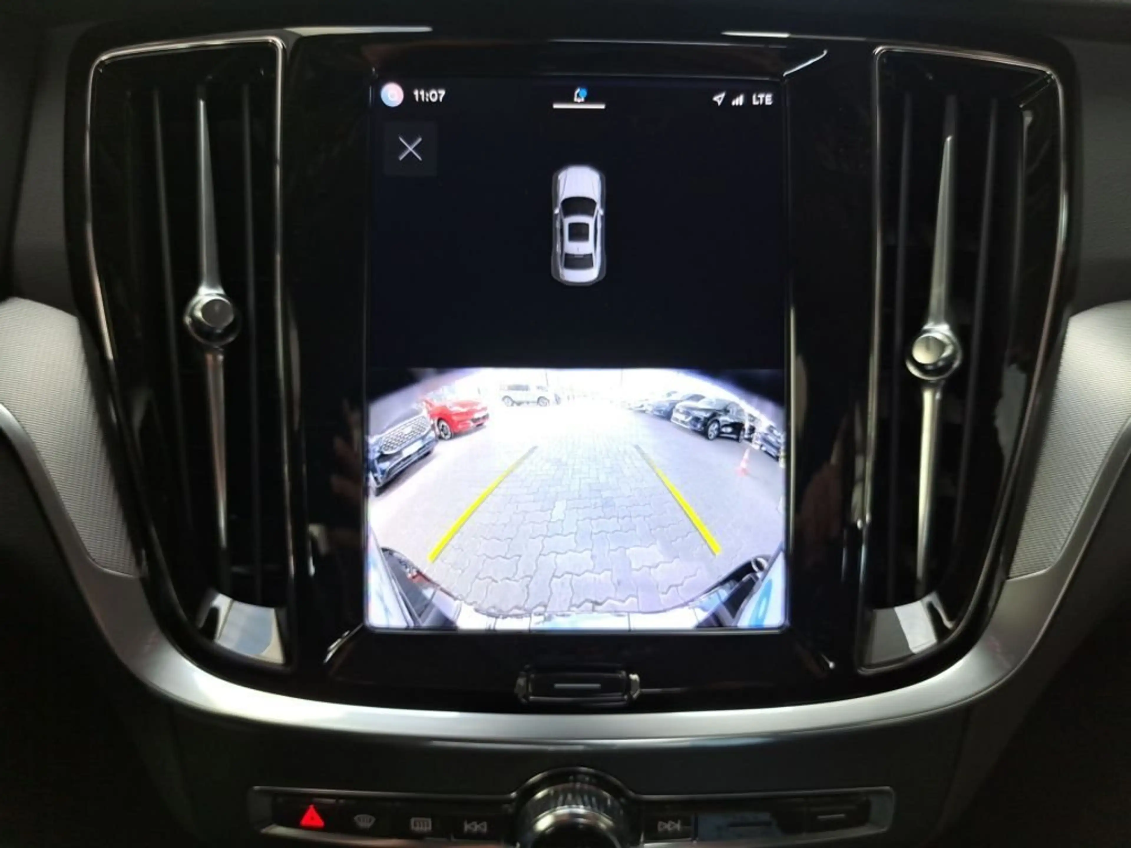 Volvo S60 B5 B AWD Plus Dark Harman/Kardon+Ambiente — photo 13