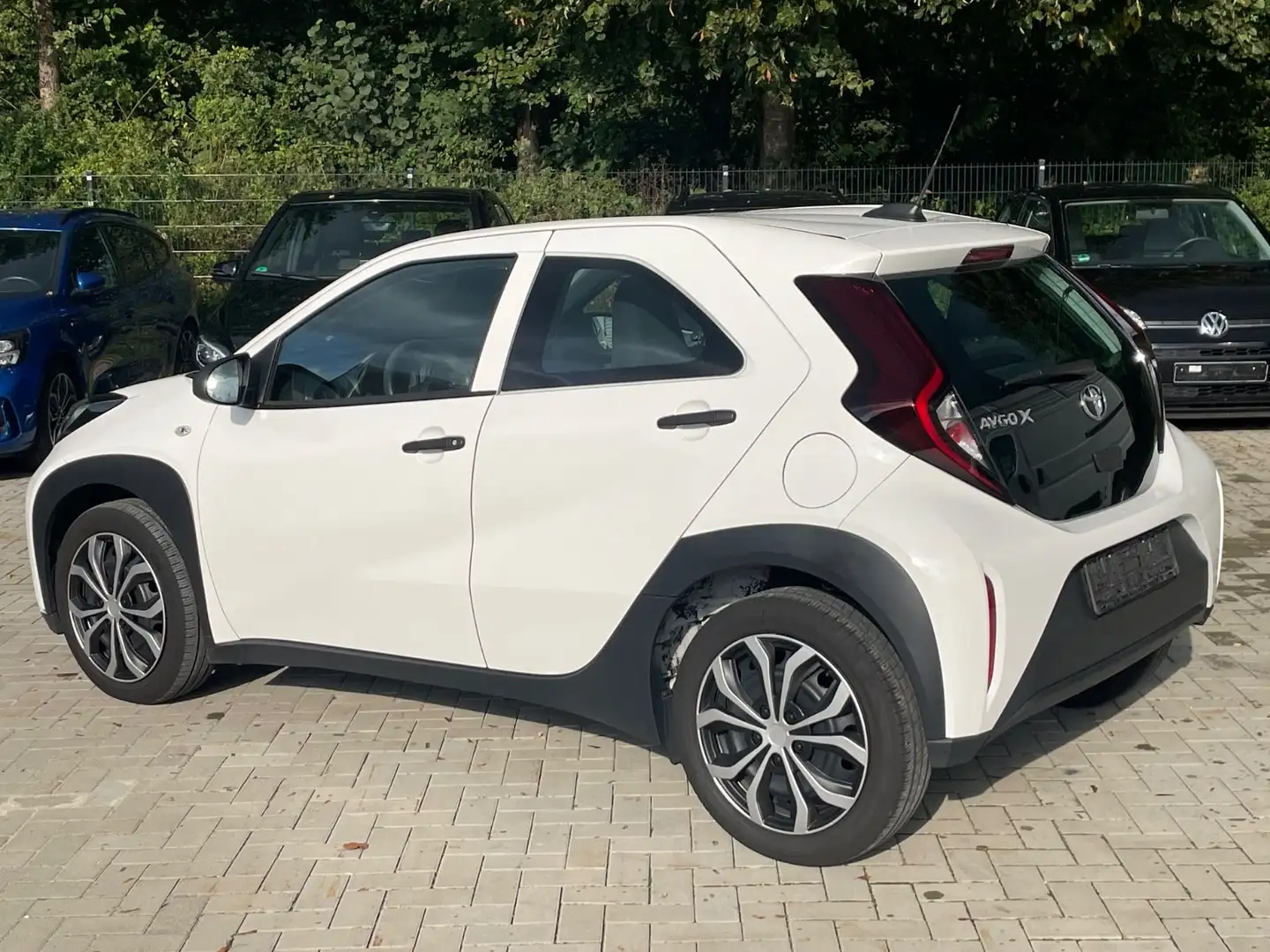 Toyota Aygo X Klima el.FH DAB-Radio 1.Hd. TÜV neu! Білий - 2