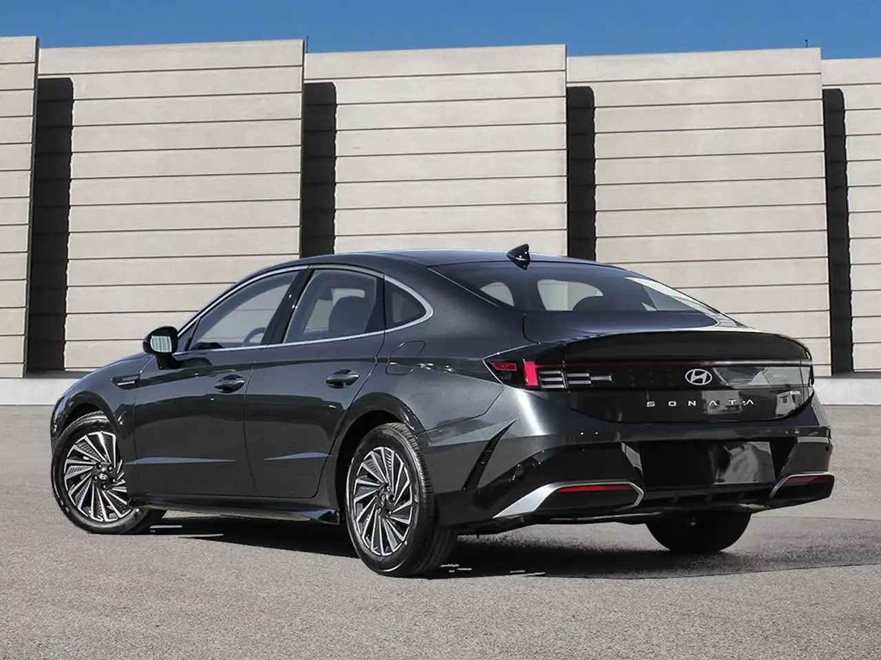Hyundai SONATA снимка Hyundai SONATA