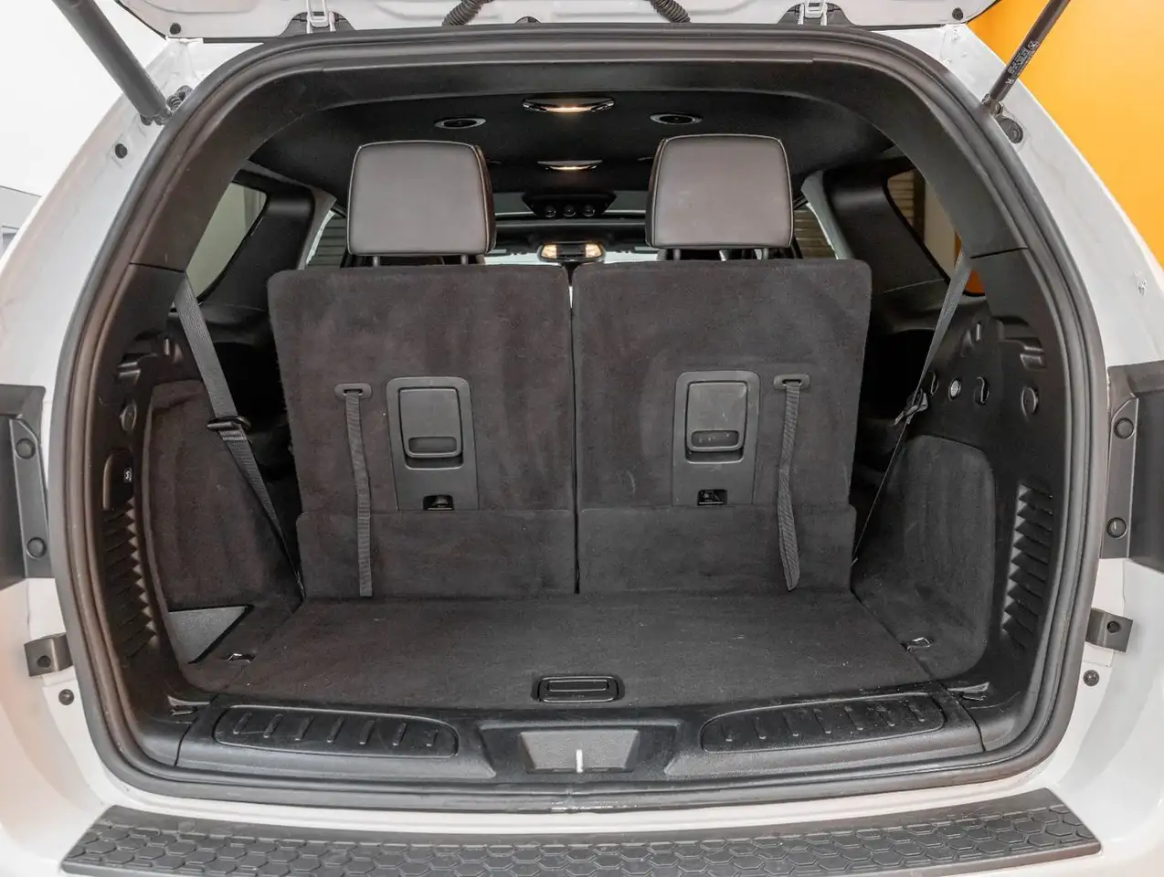 Dodge Durango снимка Dodge Durango