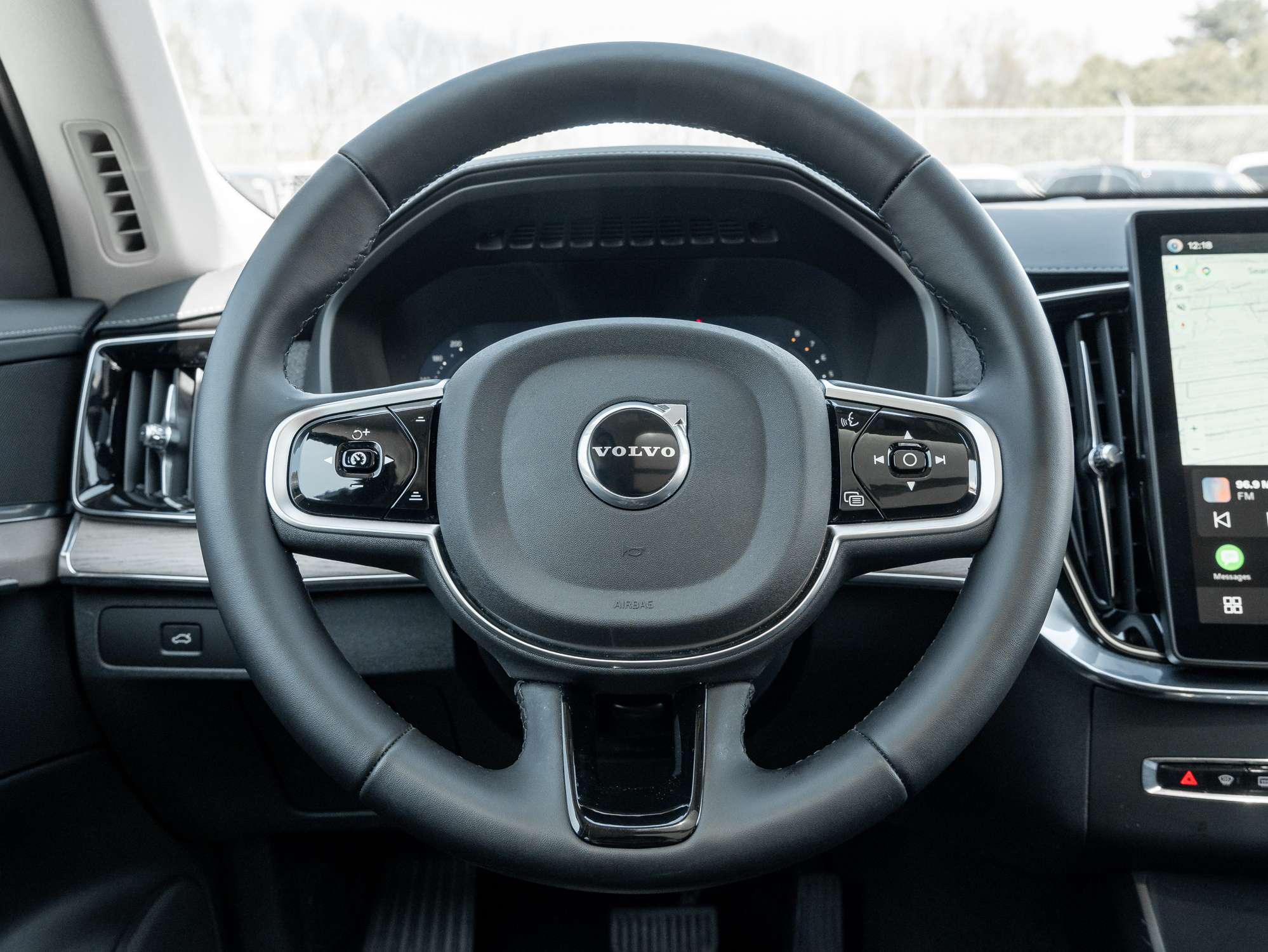 2026 Volvo XC90 B6 AWD PLUS Dark Theme |VOLVO CPO RATE fr 2.99%* thumb 9