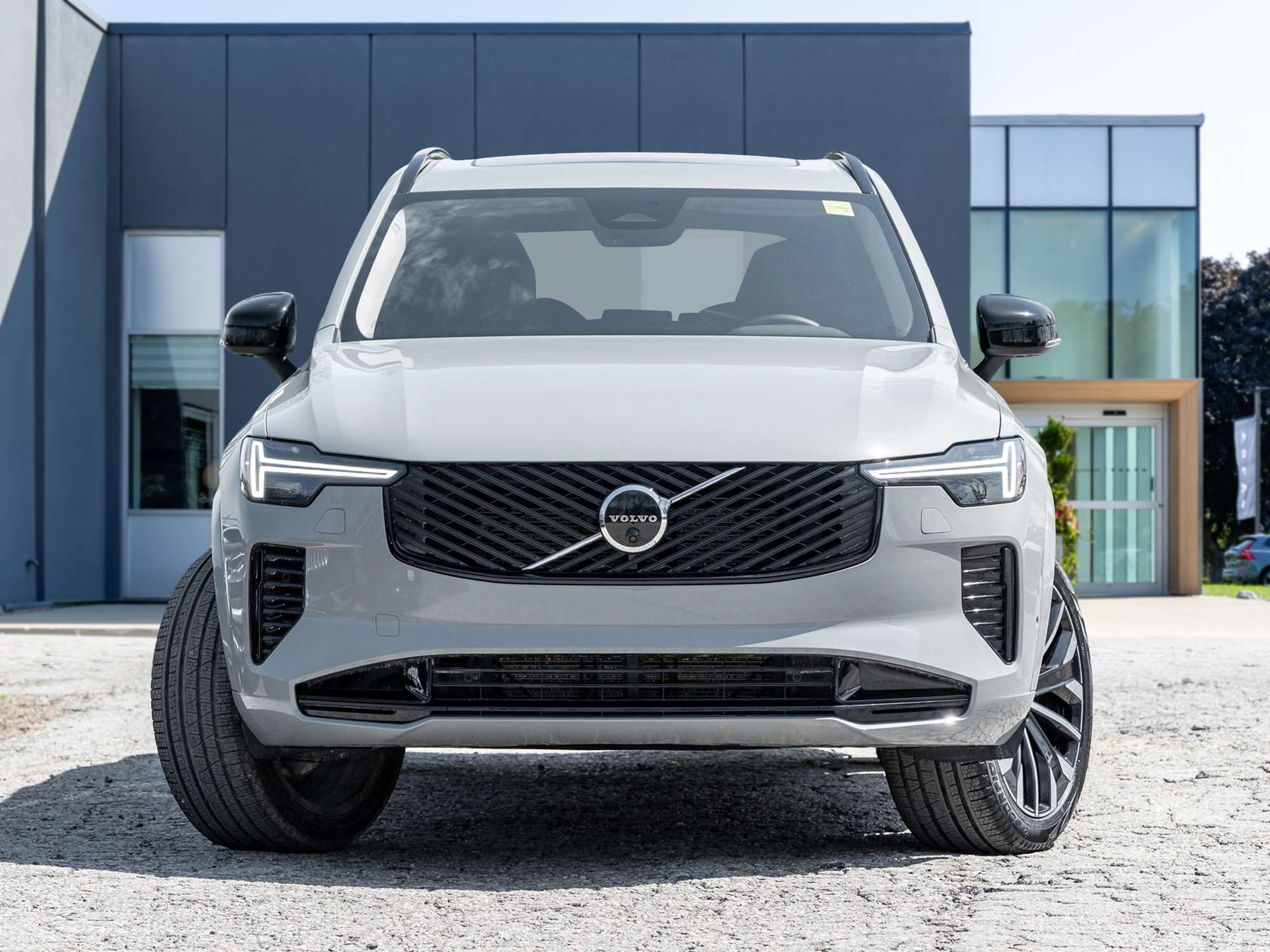 2026 Volvo XC90 B6 AWD PLUS Dark Theme |VOLVO CPO RATE fr 2.99%* alt 3