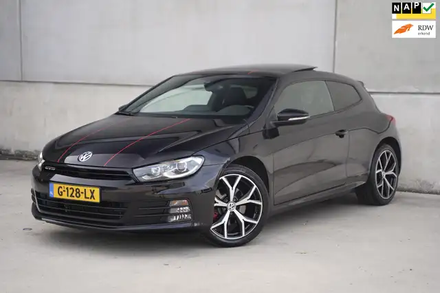 Volkswagen Scirocco 2.0 TSI GTS 220pk DSG Facelift, Panoramadak