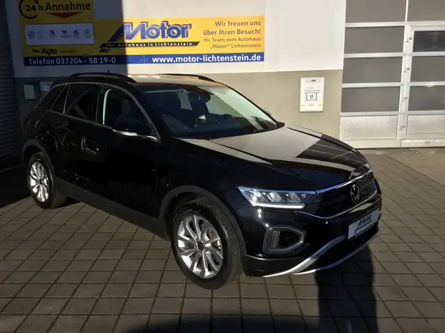 Volkswagen T-Roc Life 17"LM 2AC+ LED PLA L&S FLA