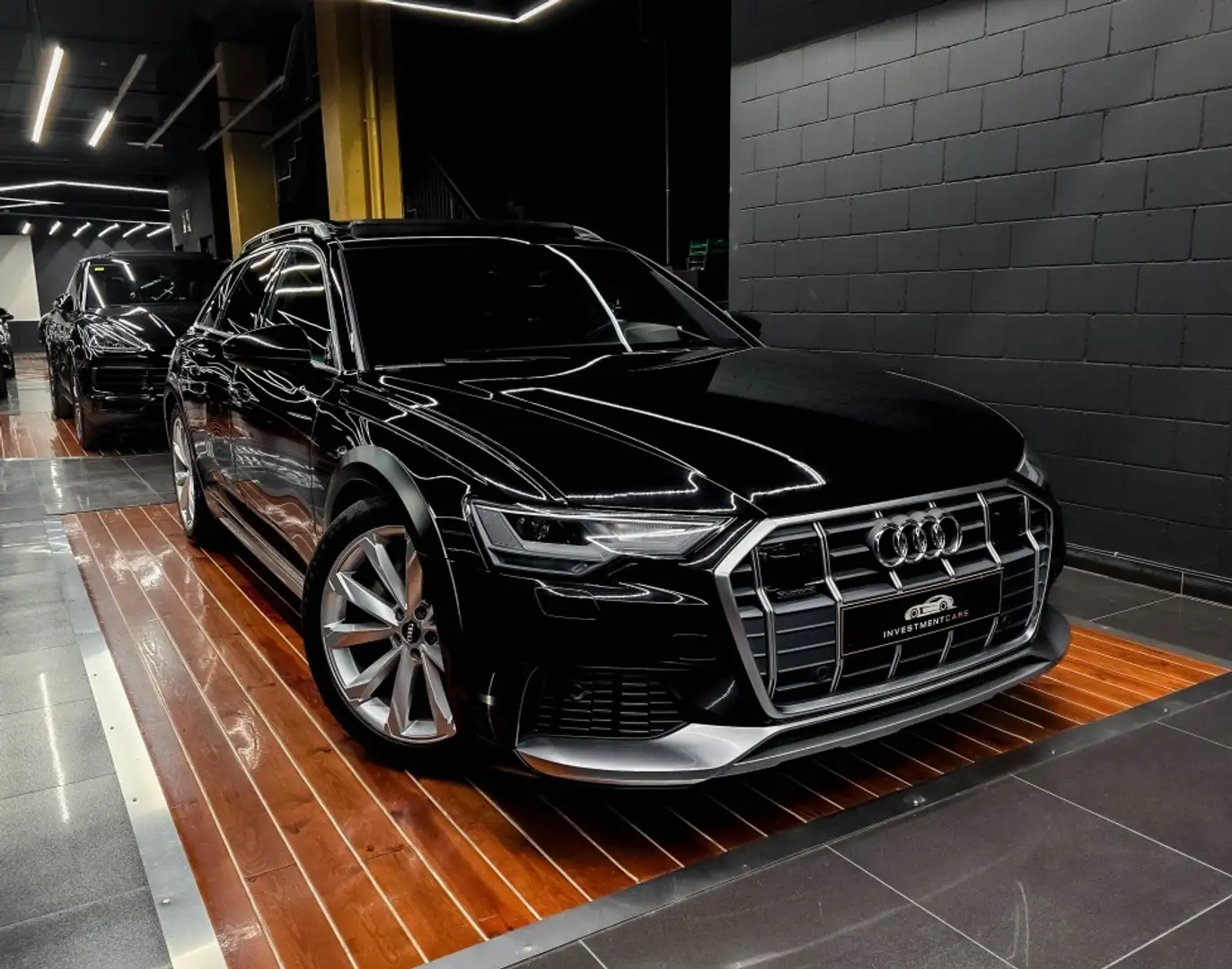 Audi A6 allroad 55 TDI quattro tiptronic 257kW Noir - 1