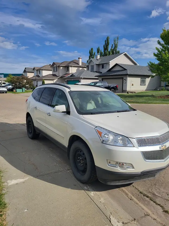 Chevrolet Traverse снимка Chevrolet Traverse