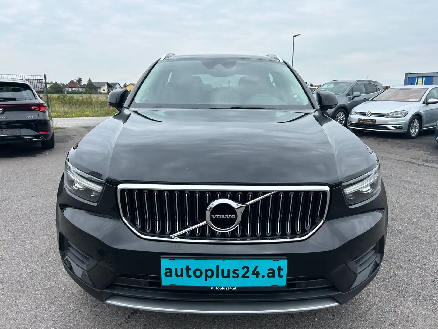 Volvo XC40 T4 Recharge PHEV Inscription Expression Inscripion Schwarz - 2