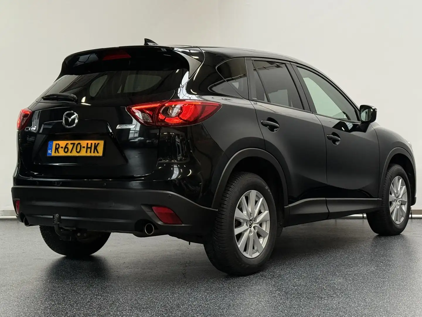 Mazda CX-5 2.0 SkyActiv-G 165 TS+ 2WD | Dealer onderhouden | Zwart - 2