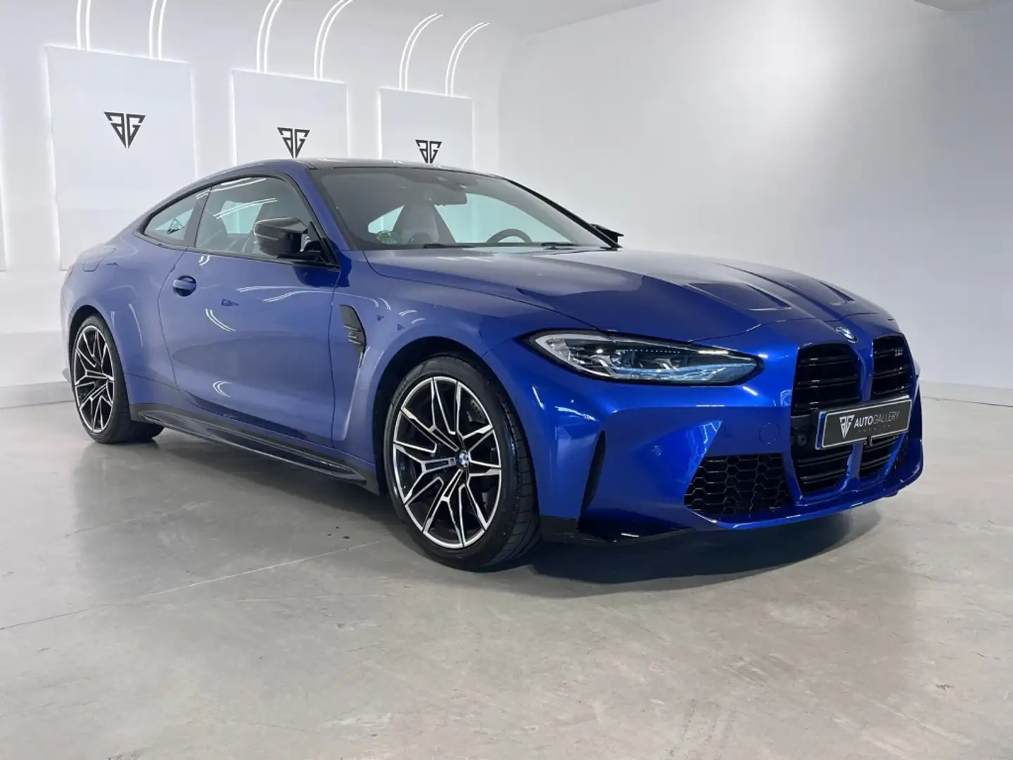 BMW M4 Coupé Competition xDrive Blau - 2