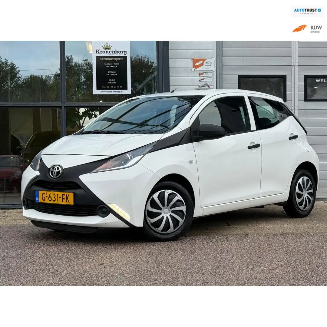 Toyota Aygo 1.0 VVT-i x-fun, NAP, NAVI, CARPLAY Blanco - 1