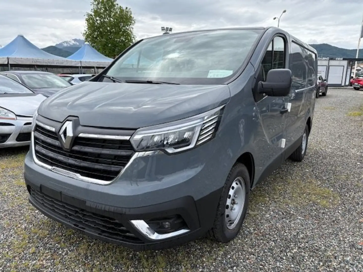 Renault TRAFIC VAN L1H1 T29 START DCI 150cv Gris - 1