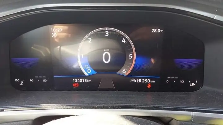 Volkswagen T-Roc 2022, foto 6