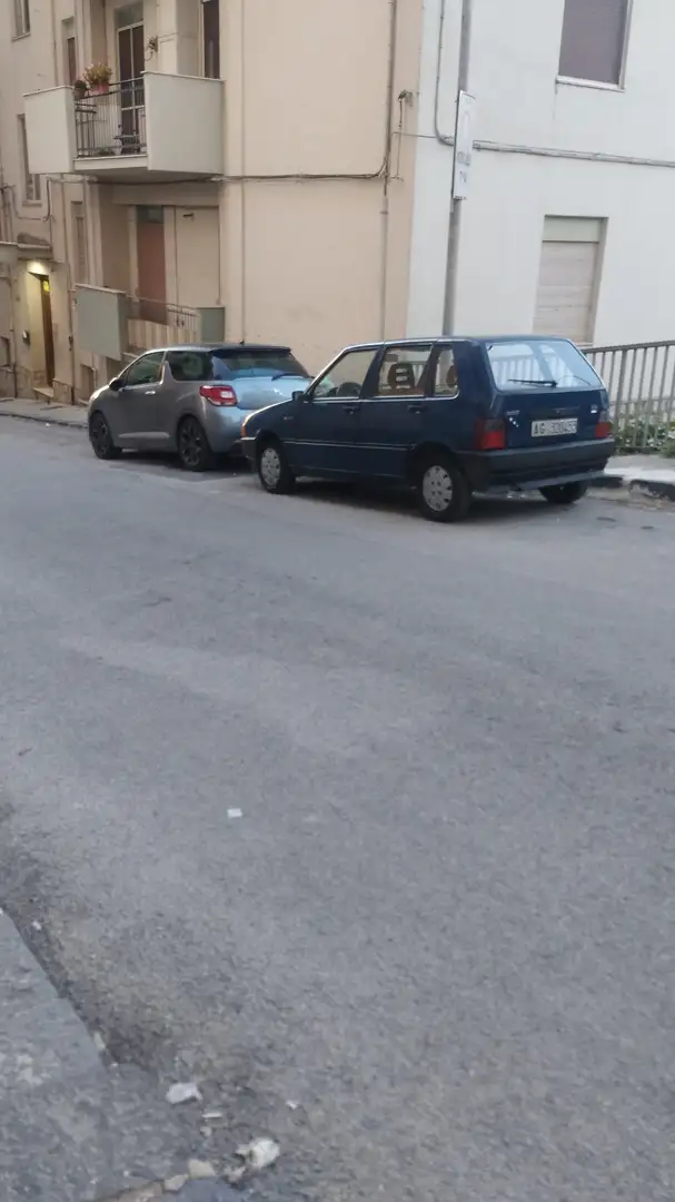 Fiat Uno Uno 5p 1.0 Europa 45cv Blue - 2