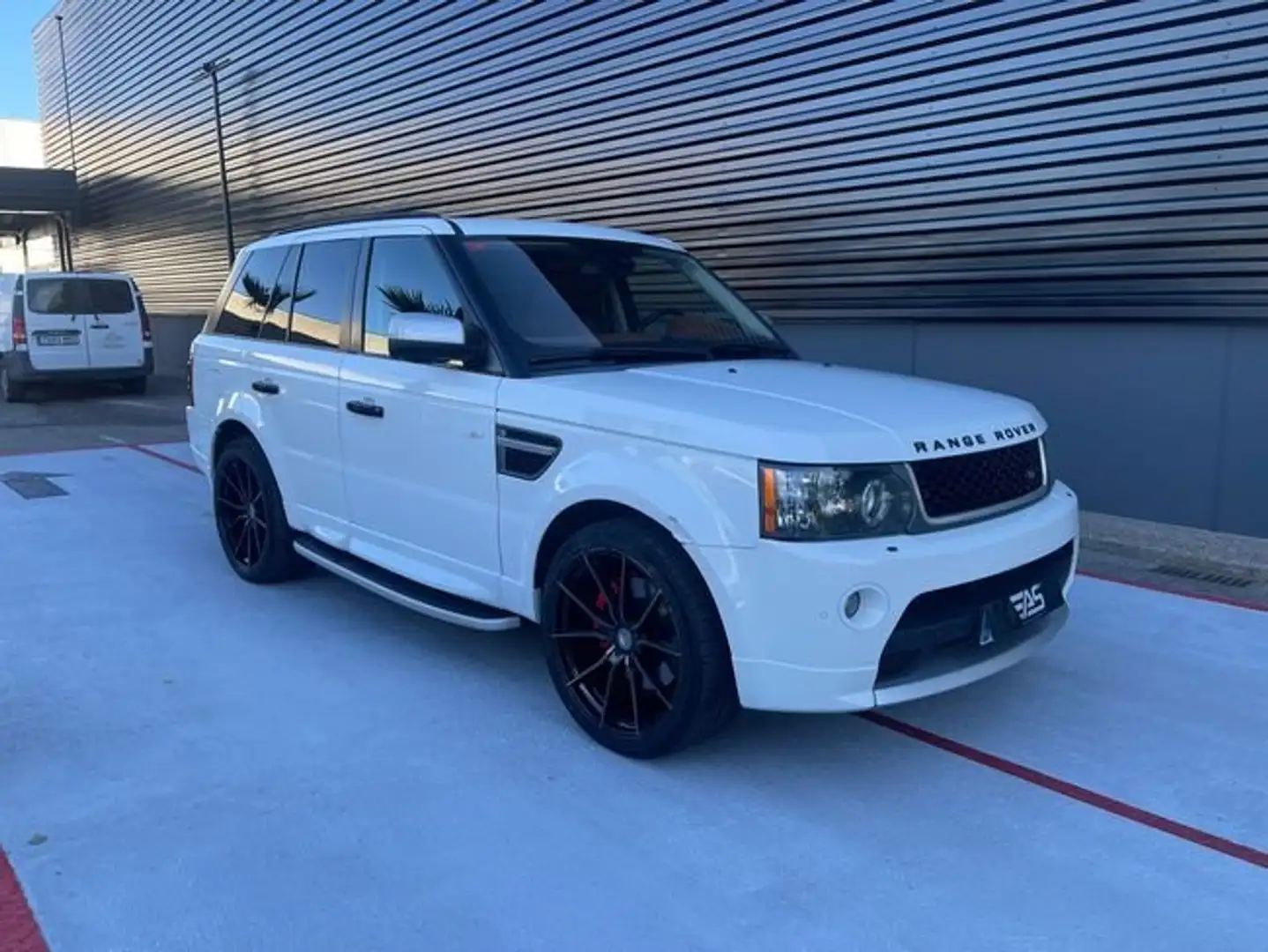 Land Rover Range Rover Sport 3.0 TDV6 245 CV Autobiography Blanco - 2